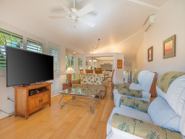 Beautiful 3 Bedroom Townhouse in Princeville