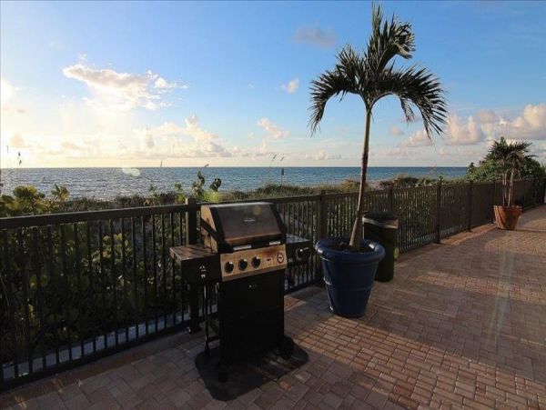Indian Rocks Indian Shores Condo 983417