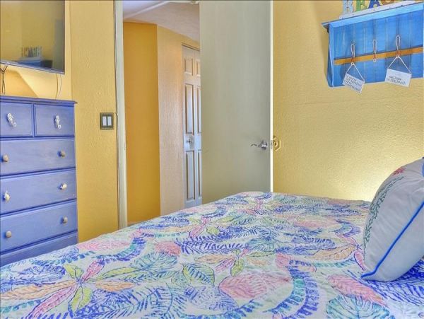 Indian Shores Ai Condo 983419