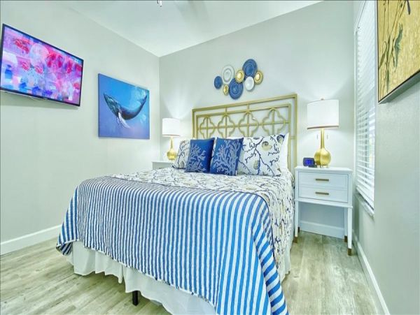 Gulf Front Belleair Vacation Condo One Bedroom