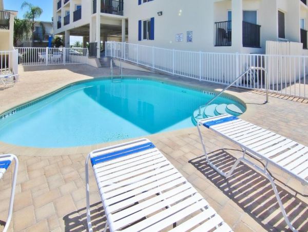 Oceanfront Vacation Rental – Gulf Coast Beachfront Condo