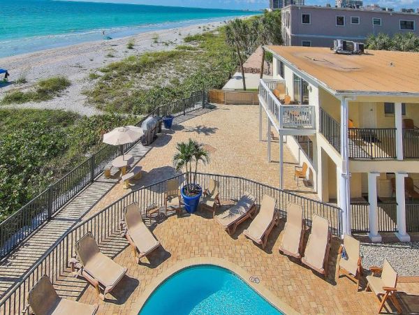 Oceanfront Vacation Rental – Gulf Coast Beachfront Condo