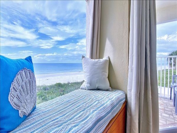 Indian Shores Ai Condo 983424