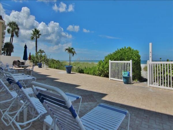 Indian Shores Ai Condo 983424