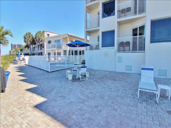 Indian Shores Ai Condo 983424