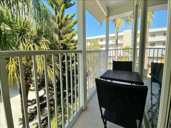 Indian Rocks Indian Shores Condo 983425