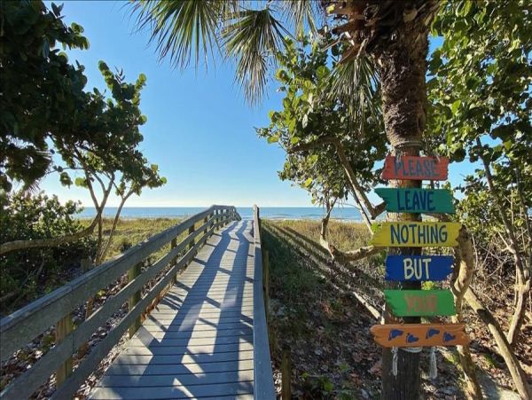 Indian Rocks Indian Shores Condo 983425