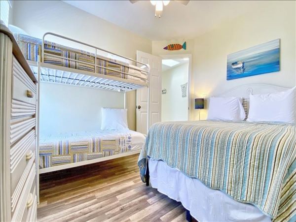 Indian Rocks Indian Shores Condo 983425