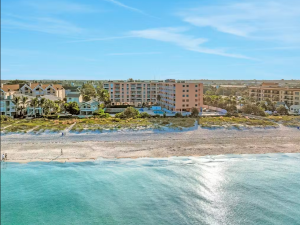 Lovely Oceanfront 3 Bedroom Vacation Condo - additional view, photo 3