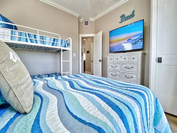 Indian Rocks Beachfront Lovely