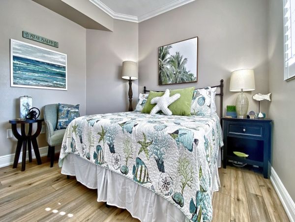Indian Rocks Beachfront Lovely