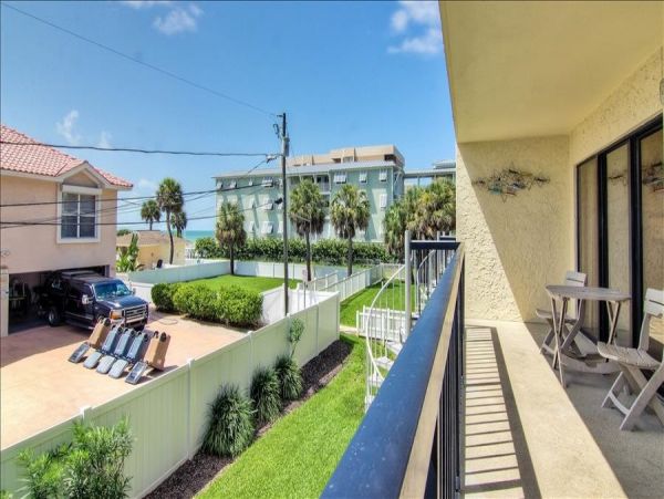 Indian Rocks Indian Shores Condo 983431