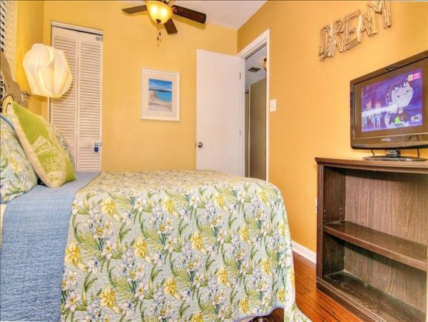 Indian Rocks Indian Shores Condo 983431