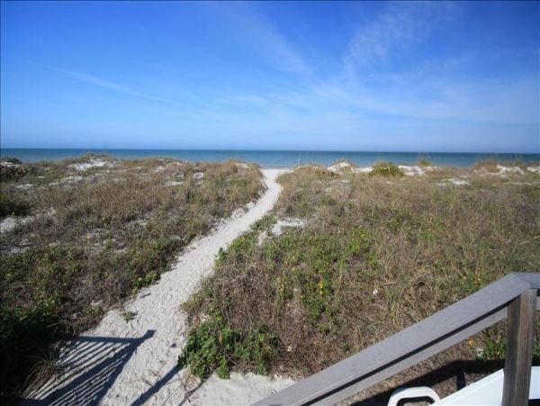 Indian Rocks Indian Shores Condo 983431
