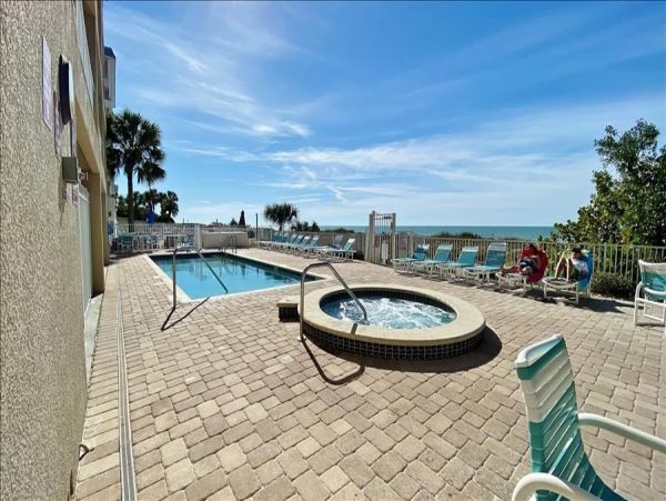 Indian Rocks Indian Shores Condo 983432
