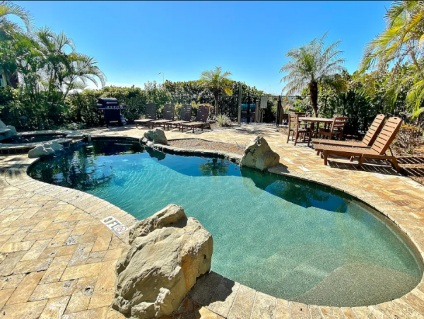 Indian Rocks Beach Condo with 3 Bedrooms