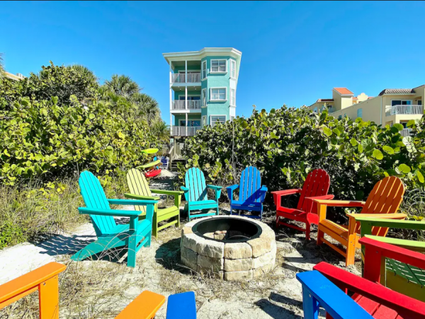 Indian Rocks Beach Condo with 3 Bedrooms