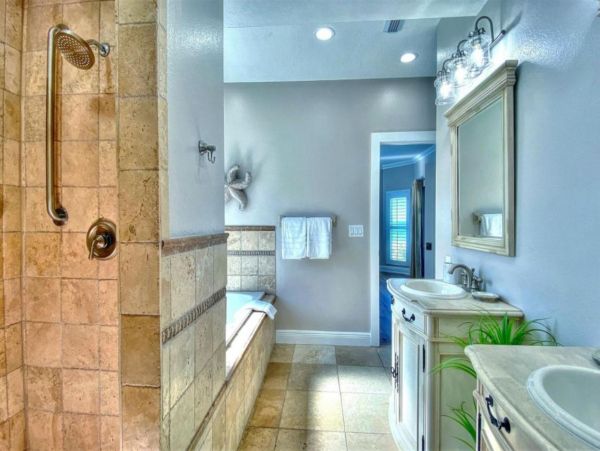 Beachfront Condo with 3 Bedrooms in Indian Rocks Beach