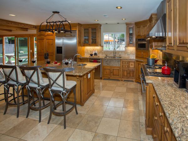Santa Ynez Luxury Four Bedroom Home Pool & Spa Sleeps 8