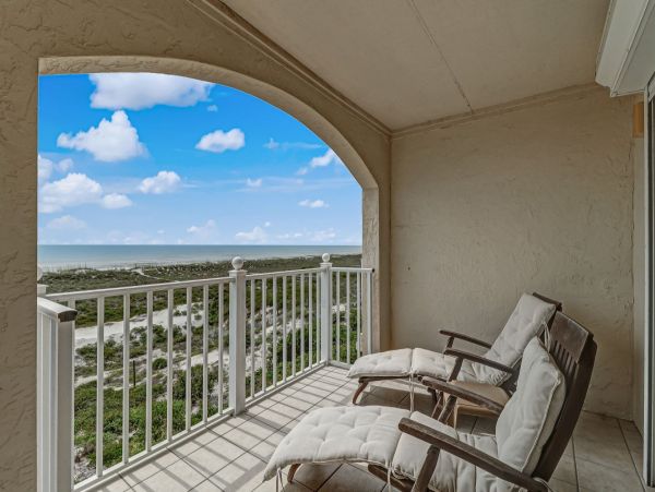 Oceanfront 3 Bedroom Vacation Home in Fernandina Beach