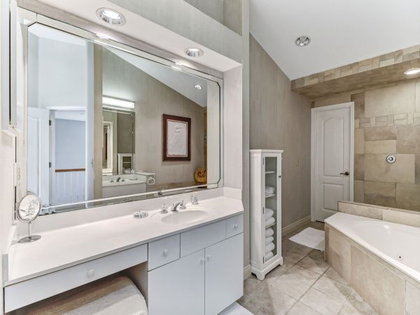 Oceanfront 3 Bedroom Vacation Home in Fernandina Beach