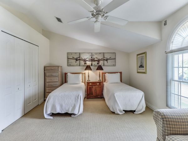 Oceanfront 3 Bedroom Vacation Home in Fernandina Beach