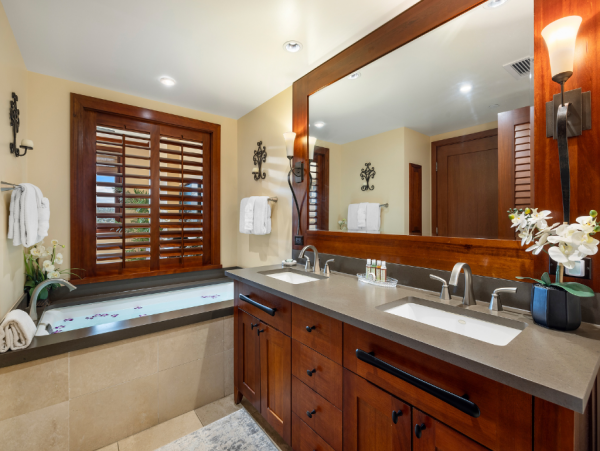 Luxury Vacation Rental with Ocean Views in Kapolei