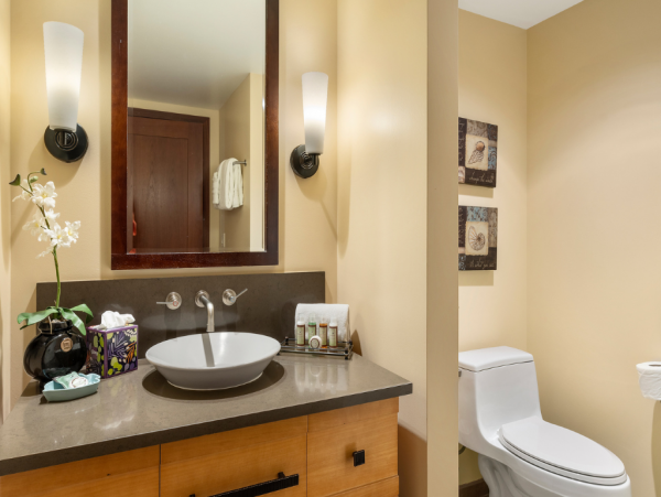 Luxury Vacation Rental with Ocean Views in Kapolei