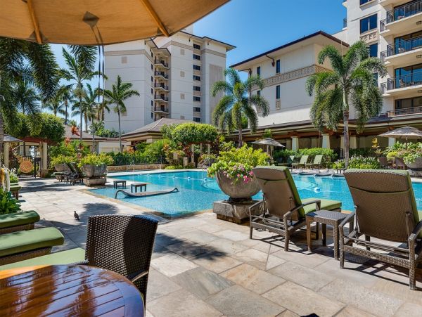 Luxury Kapolei Vacation Rental with Ocean Views and Pools