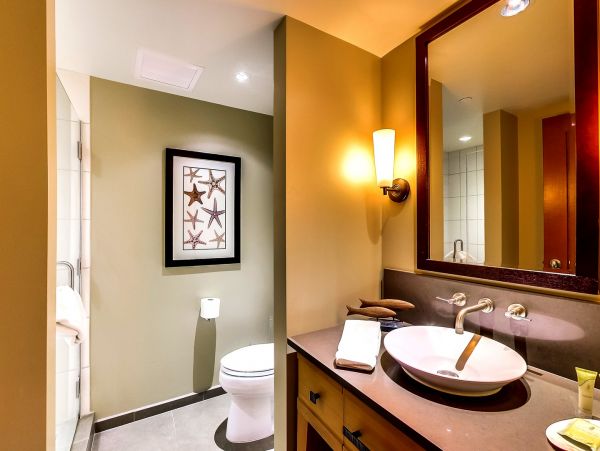 Luxury Kapolei Vacation Rental with Ocean Views and Pools