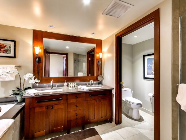 Luxury Kapolei Vacation Rental with Ocean Views and Pools