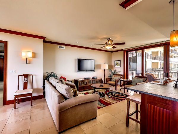Luxury Kapolei Vacation Rental with Ocean Views and Pools
