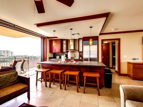 Luxury Kapolei Vacation Rental with Ocean Views and Pools