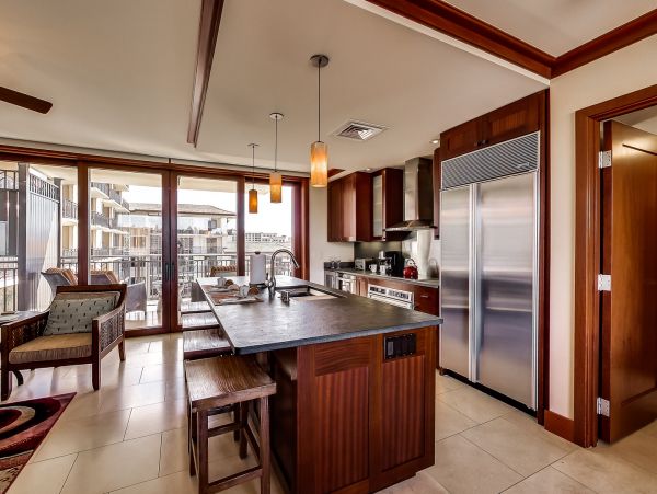 Luxury Kapolei Vacation Rental with Ocean Views and Pools