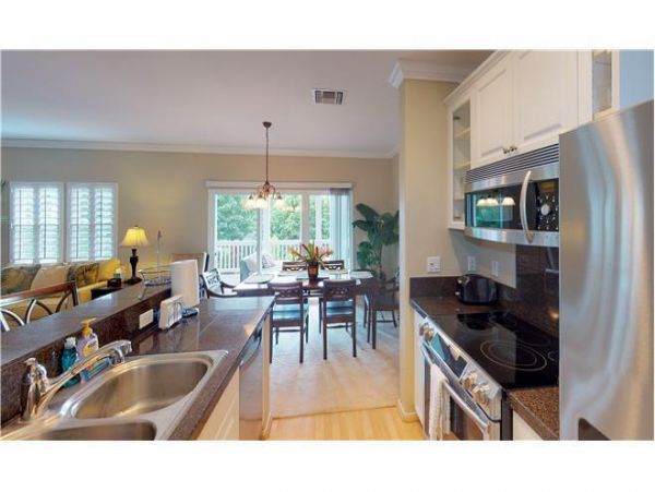 Kapolei Condo 983500