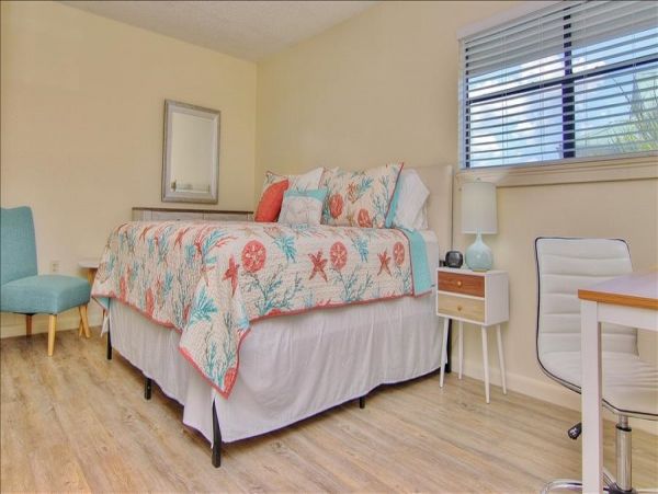 Indian Rocks Indian Shores Condo 983506