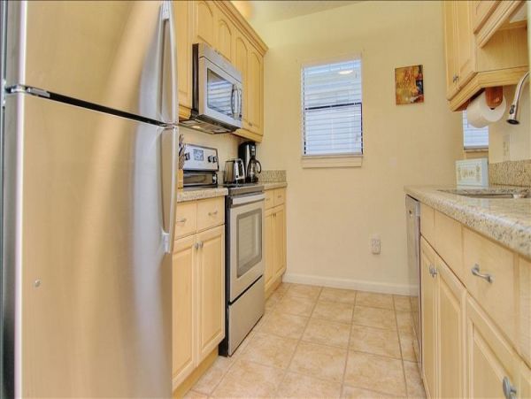 Indian Rocks Indian Shores Condo 983506