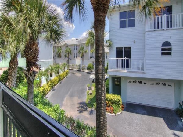 Indian Rocks Indian Shores Condo 983506