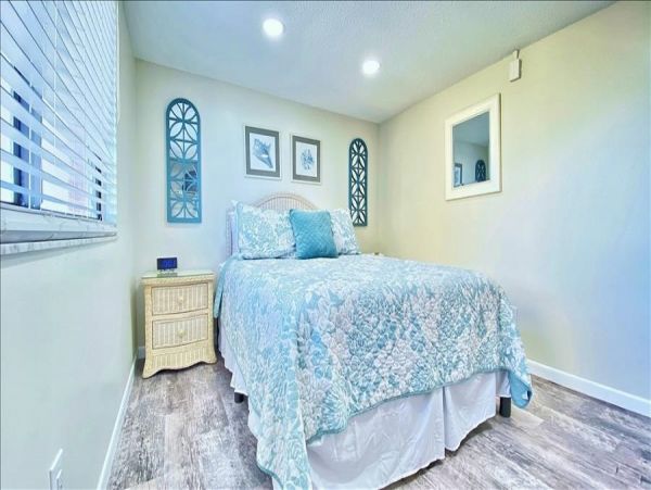 Indian Rocks Indian Shores Condo 983509