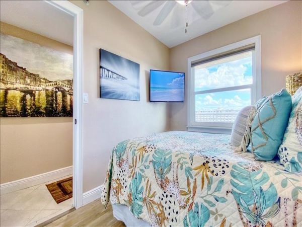 Indian Shores Ai Condo 983512