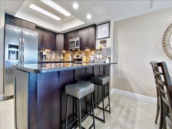 Indian Shores Ai Condo 983512