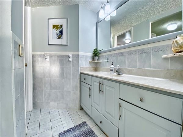 Indian Rocks Indian Shores Condo 983513