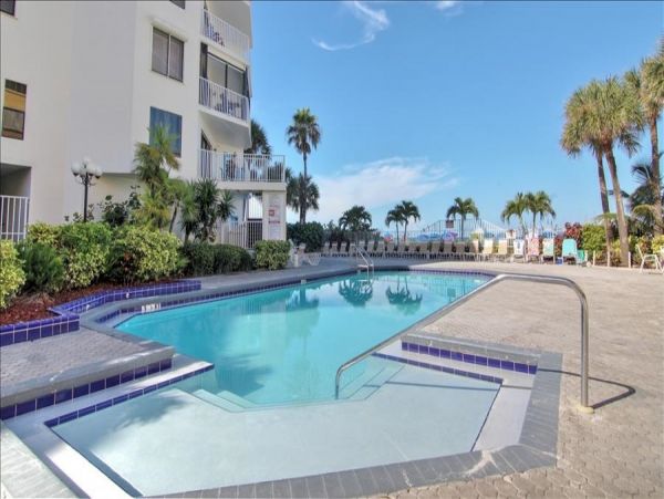 Indian Rocks Indian Shores Condo 983513