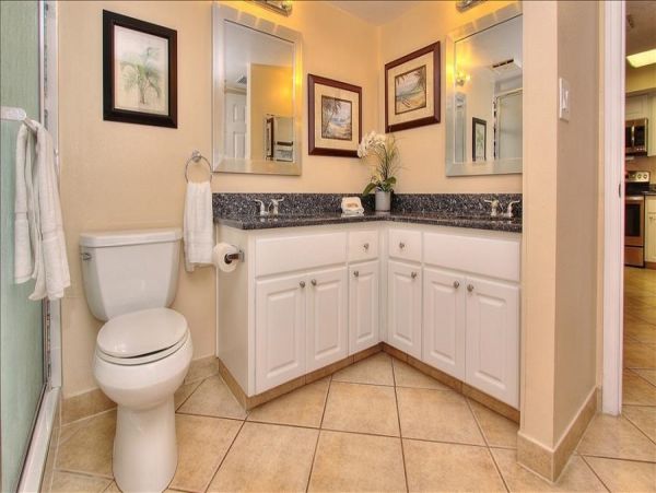 1 Bedroom Condo with Gulfview balcony & beachfront heated pool & spa