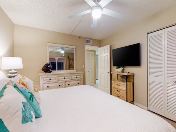 Indian Shores Luxury Beach Condo with Beach Views