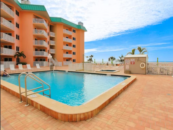 Indian Shores Vacation Condo 3 Bedroom, Beach Access & Pool