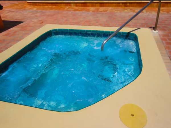 Indian Shores Vacation Condo 3 Bedroom, Beach Access & Pool