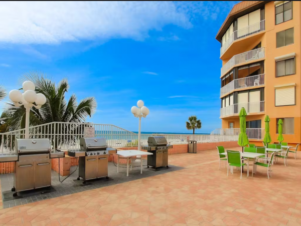 Indian Shores Vacation Condo 3 Bedroom, Beach Access & Pool
