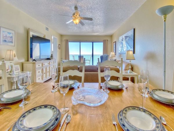 BEACHFRONT 2 BEDROOM CONDO WITH FULL GULF VIEW!