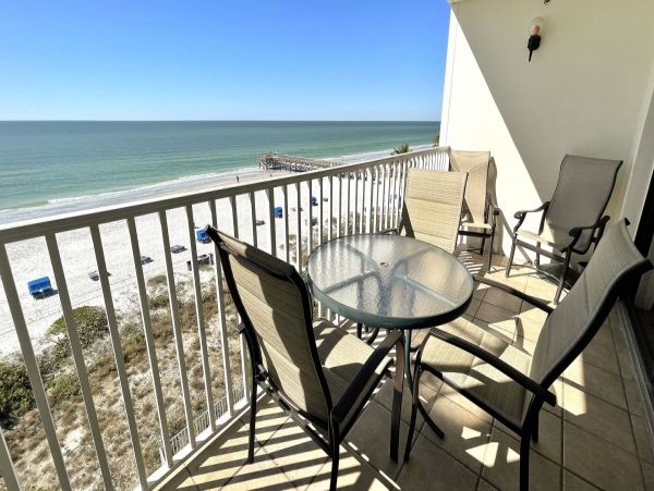 BEACHFRONT 2 BEDROOM CONDO WITH FULL GULF VIEW!